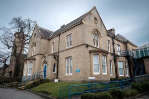 Photo of the outside of Shipley Hospital